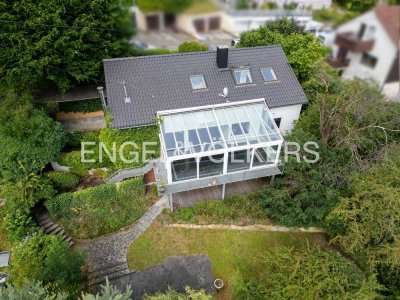 Familienresidenz mit Gartenidylle und Potenzial in Esslingen!