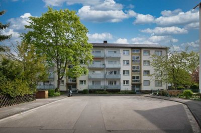 Hartenberg: Attraktive Wohnung mit Balkon und viel Potenzial in bester Lage