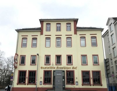 In top Lage zu City, Bahnhof & UKGM! Gemütliche und lichtdurchflutete 2 Zimmer-Wohnung in einem d...