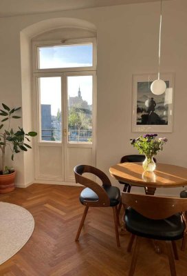 Edle 2-Zimmer-Wohnung mit 2 Balkons in Radebeul