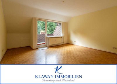 Schöne Dachgeschosswohnung in bester Lage von Volksdorf