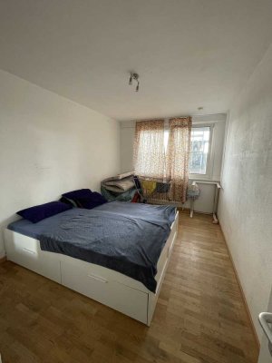 Beste Vermietbarkeit garantiert: 2-Zimmer-Wohnung mit Aussicht in Porz