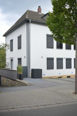 Schöne und sanierte 3-Zimmer-Dachgeschosswohnung in Neustadt an der Weinstraße