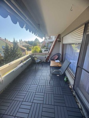 Helle 2 Zimmer Wohnung mit EBK+Balkon und Tiefgarage
