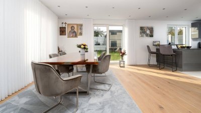 Pool, Outdoor-Kitchen &amp; 4 Terrassen: Exklusive Doppelhaushälfte in Perchtoldsdorf!