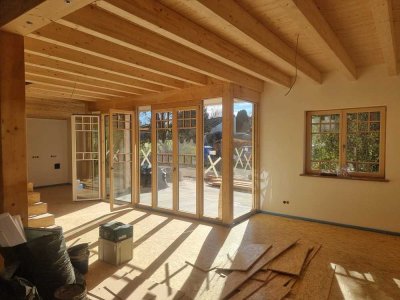 Neu ausgebautes Loft mit Loggia und Terrasse - Großzügiges Wohnen in idyllischer Lage