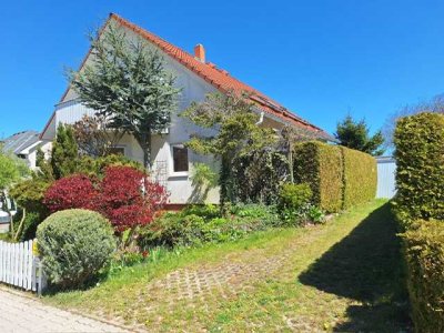 Sonnige, sehr schöne großzügige 4-Zimmer-EG-Wohnung mit Terrasse in Weischlitz OT Reuth