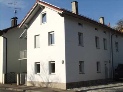 Zwei exclusive Doppelhaushälften mit gehobener Innenausstattung oder Investmentobjekt in Altötting