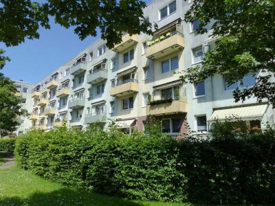 Ihr neues Zuhause in Schwerin Lankow! 3 Zimmer-Wohnung im 2. Obergeschoss verfügbar!