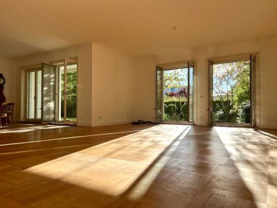 Großzügige Gartenwohnung mit Sonnenterrasse und TG-Stellplatz nähe Glieniker Brücke