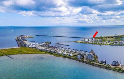 Moderne Ferienwohnung in direkter Wasserlage an der Ostsee als Kapitalanlage - keine Maklergebühren