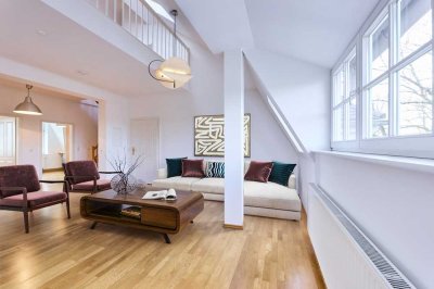 Wunderschöne Galerie-Wohnung in denkmalgeschütztem Altbau für Architekturliebhaber