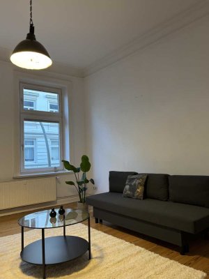 Übergangsmiete teilmöblierte Altbauwohnung in Ottensen (bis Ende März)