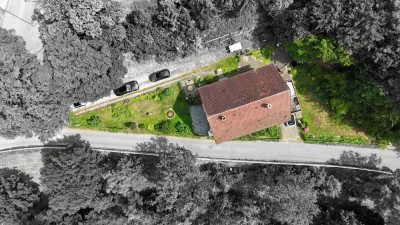 Charmantes Einfamilien-Fachwerkhaus in Halbhöhenlage mit Garten, Terrasse und Garage in Nagold