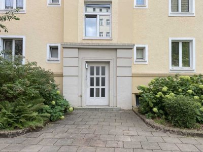 Helle, kleine 2-Zimmer-Wohnung, Innenstadtlage, Altstadt