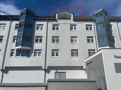 Elegante Maisonette-Wohnung im 4. OG mit Balkon in Limburgerhof
