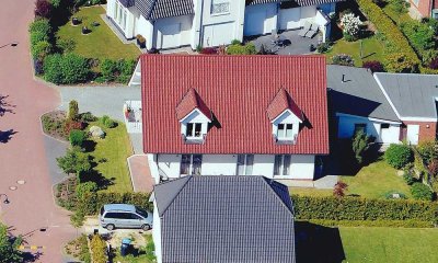 DG 5 Zimmer-Wohnung in ruhiger und zentraler Lage ca. 600 m  vom Stand entfernt (Luftlinie)