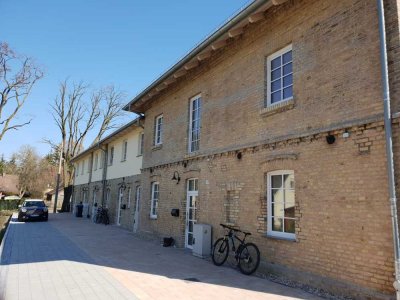 Charmantes Reihenendhaus mit vier Zimmern und großem Garten in Neuenhagen bei Berlin