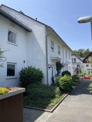 -Rossellit Immobilien- Wohnglück mit Potenzial – Reihen-Eckhaus mit großem Garten in ruhiger Lage