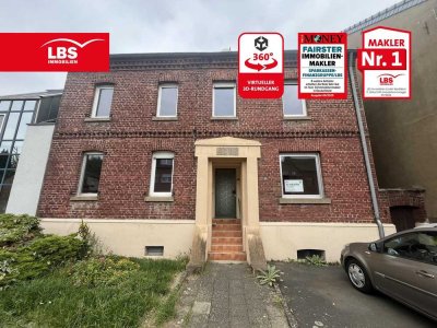 Massives Einfamilienhaus mit traumhaftem Grundstück
