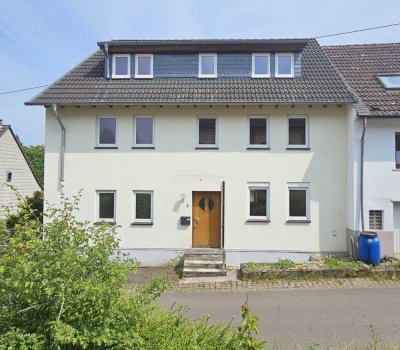 Reihenendhaus mit Wohlfühlcharakter, Garten und Balkon
