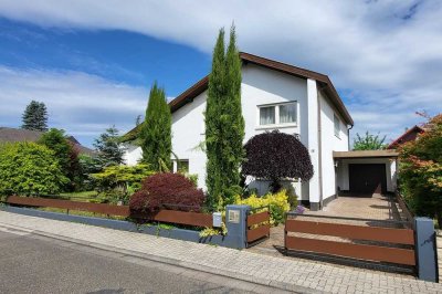 Freistehendes Haus mit großem Garten in traumhafter Lage in Dudenhofen-Süd *von privat*