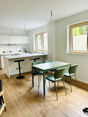 Erstbezug: Möbliertes 1-Zimmerappartement