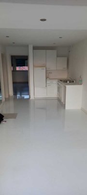 Helle 2-Zimmer Dachgeschosswohnung in Landau (Stadt) Zentral gelegen