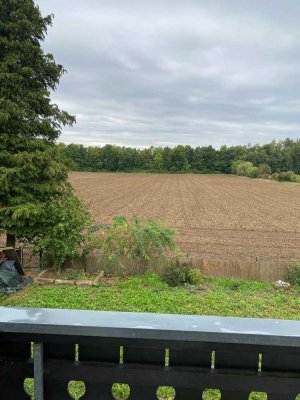 Sonnige 4-Zimmer Wohnung mit Balkon in Harting