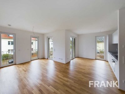 Erstbezug! Moderne 3-Zimmerwohnung mit kleinem Garten