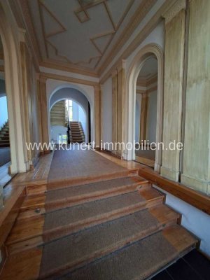 Attraktive 3-Zimmer-DG-Wohnung (möbliert) im gepflegten Altbau am Botanischen Garten,nahe Leopoldina