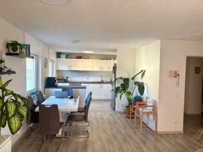 Modernisierte Wohnung mit dreieinhalb Zimmern und Balkon in Mauer