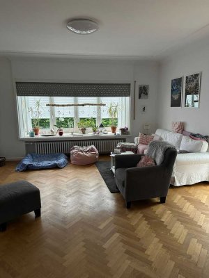 Freundliche 3-Zimmer-Terrassenwohnung mit Garten und Wintergarten in Marienheide