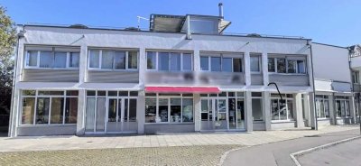 Vielseitige Wohn- oder Gewerbefläche im Erdgeschoss
in Stadtrandlage von Bad Waldsee