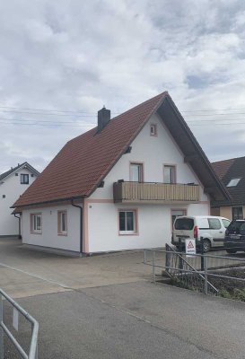 Ruhig gelegenes Einfamilienhaus mit Einliegerwohnung