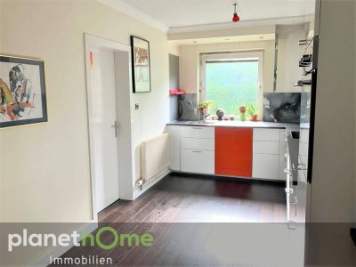 Idealer Zweitwohnsitz - Waldwohnung mit nachhaltigem Heizungssystem