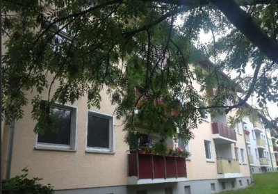 Große 5 Zimmer Wohnung 108m°2 - 1035 Euro Gesamtmiete