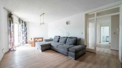 Schöne 3,5 Zimmer Wohnung mit Balkon, modernem Bad und Aufzug