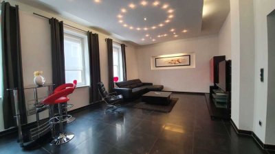 Moderne Eigentumswohnung mit Einbauküche und abgetrennten Räumen - Ihr neues Zuhause!