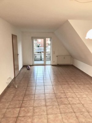 Ansprechende 2-Zimmer-Dachgeschosswohnung mit 2 Balkone in zentraler Lage in Schermbeck