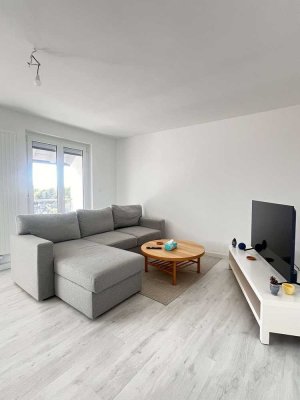 *Sanierte 3-Zi. Wohnung mit Balkon & Seeblick*