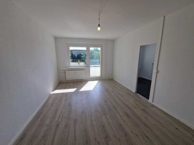 Hier trifft schöne Wohnung auf grüne Lage: 3-Zimmer-Wohnung mit Balkon in Hohenstücken!