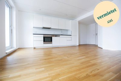 Luxuriös wohnen: 4-Zimmer-Maisonette-Wohnung mit Paketanlage und Services
