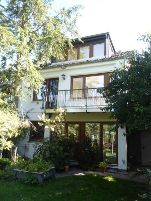 Architektenhaus der Superlative in Tegel - Waidmannslust mit Gartenhaus