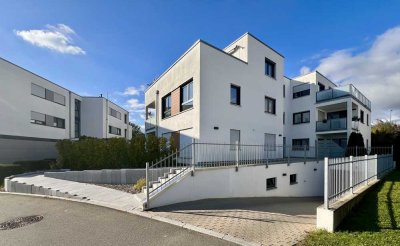 Absolute Seltenheit! Neuwertige Erdgeschosswohnung mit schönem Gartenanteil