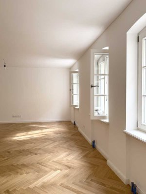 Erstbezug - Luxuriös saniertes Hinterhaus nahe Schlosspark Sanssouci