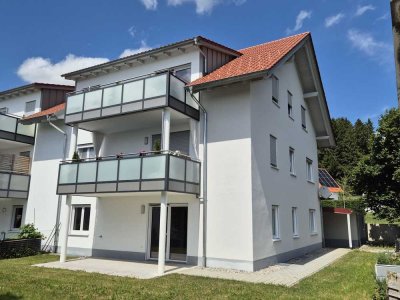 Moderne 3-Zimmer-Wohnung mit Garten in Frickenhausen!