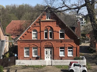 Exklusiv sanierte 4-Zimmer-Wohnung mit Garten – Denkmalgeschützt – direkt vom Eigentümer