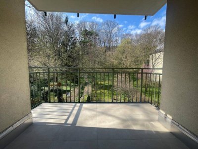Wohlfühloase- charmantes 2-Zimmer-Apartment in Grünruhelage mit Loggia und Garage