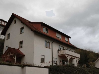 Geräumiges Heim mit Charme